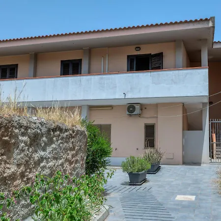 Izzhome Escape 2 * Villa San Pietro